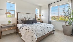 How to Style a Welcoming Guest Bedroom